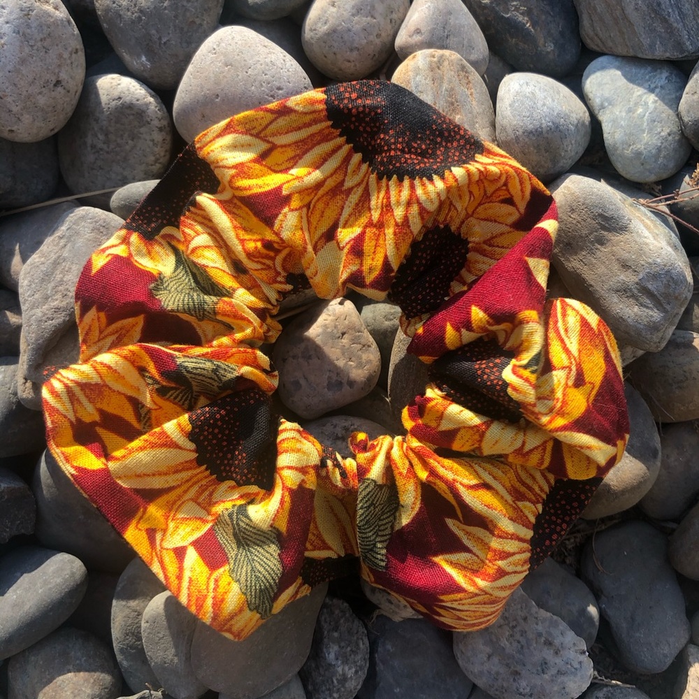 Sunflower scrunchie
